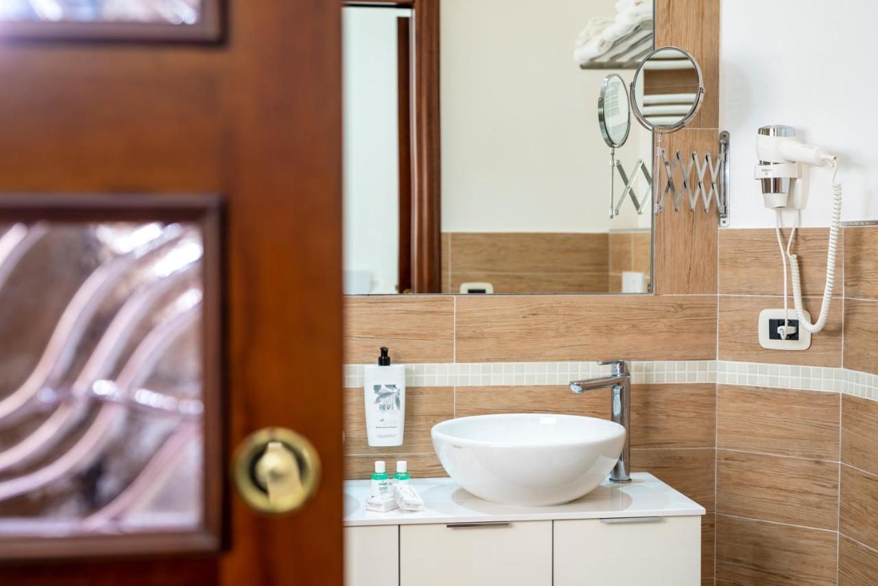 B&B Marcantonio - Ischia Ponte Экстерьер фото